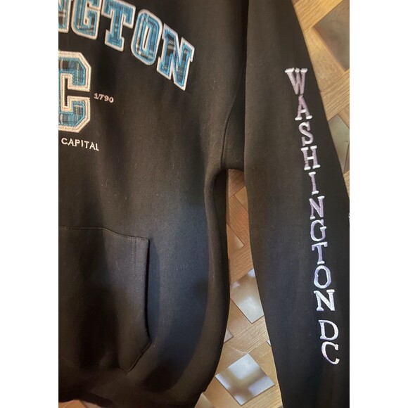 DC ONE WASHINGTON DC Pull-Over Style Black Hoodie Sweatshirt Size XL - Picture 3 of 10